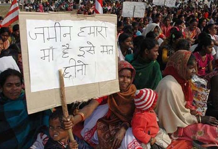 झारखण्डः 15 आदिवासी संगठनों ने किया सरकार का विरोध, कहा-जान दे देंगे लेकिन जमीन नहीं देंगे