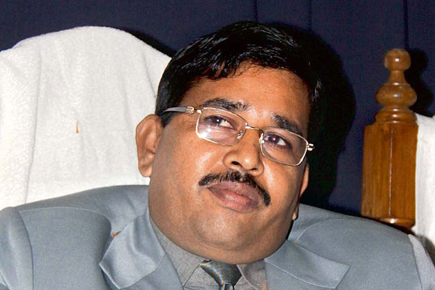 बसपा से फिर निकाले गए दद्दू प्रसाद