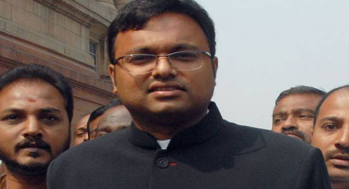 सीबीआई की कैद में चिदंबरम के बेटे कार्ति, भाजपा नेता बोला सोनिया, रॉबर्ट वाड्रा की बारी