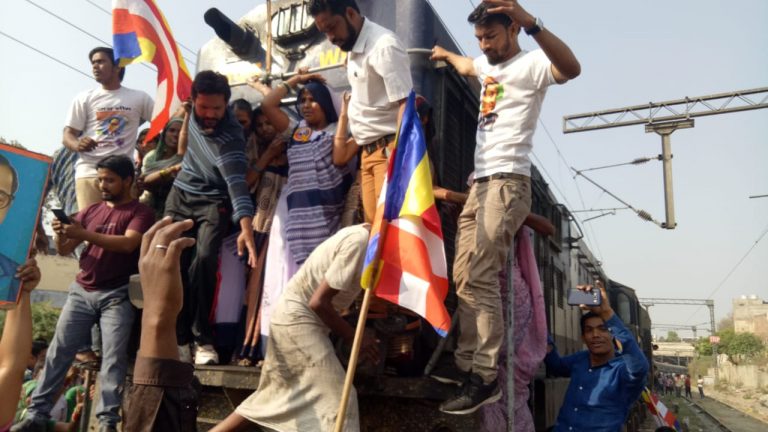2 अप्रैल की चौथी वर्षगांठ पर बड़ा सवाल
