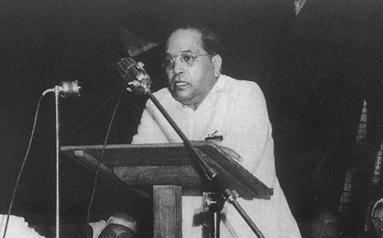 डॉ आंबेडकर और आजाद भारत में लोकतंत्र की कल्पना