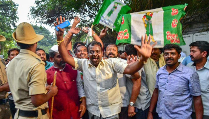 कर्नाटकः भाजपा के छह विधायक का कांग्रेस कनेक्शन!