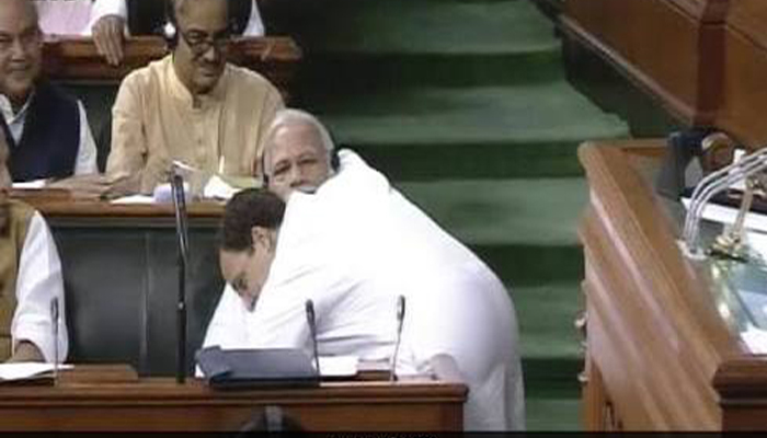 राहुल ने ली पीएम मोदी की झप्पी, सरकार पर जमकर बरसें