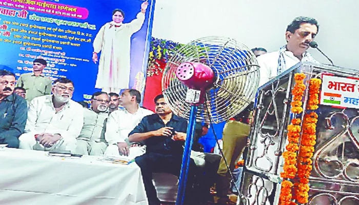 कुशवाहा का भाजपा पर हमला, ‘चंद्रशेखर’ ‘देवगौड़ा’ ‘गुजराल’ प्रधानमंत्री बने…तो मायावती क्यों नहीं