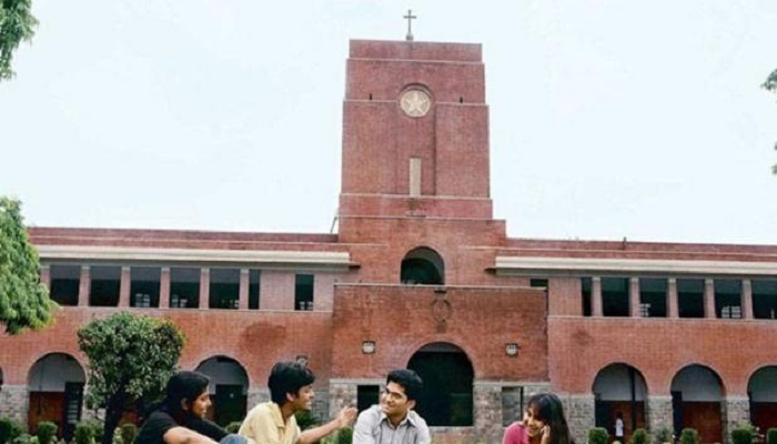 दिल्ली यूनिवर्सिटी में इस तारीख से शुरू होगी एडमिशन की प्रक्रिया