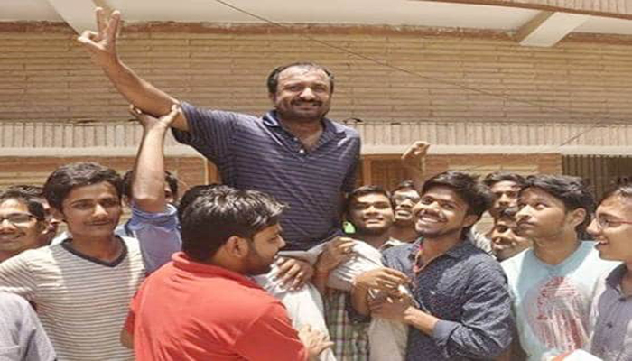 आनंद के ‘सुपर 30’ का कमाल, जानिये कितने लड़के हुए पास