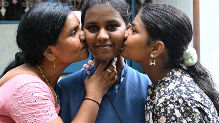 टॉपर बनी दलित बेटी, तामिलनाडु के 10वीं बोर्ड में 500 में से 400 अंक किया हासिल