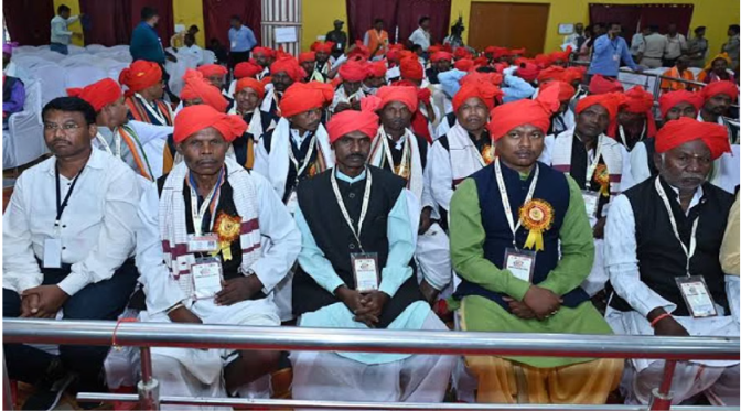 मुरिया आदिवासी (फाइल फोटो) साभारः गूगल
